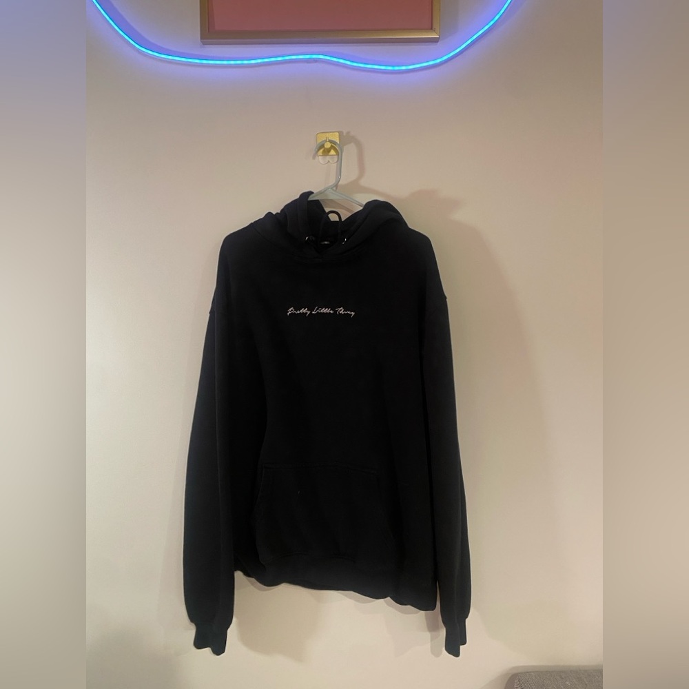 Pretty little thing hoodie black size 22